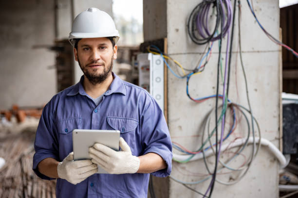 Best Local Electrician Companies  in Barrington, IL